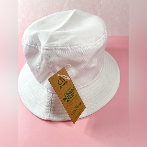 Atlantis Accessories - NWT Bucket Hat White Sun Hat for Adults Geo hat made from recycled material